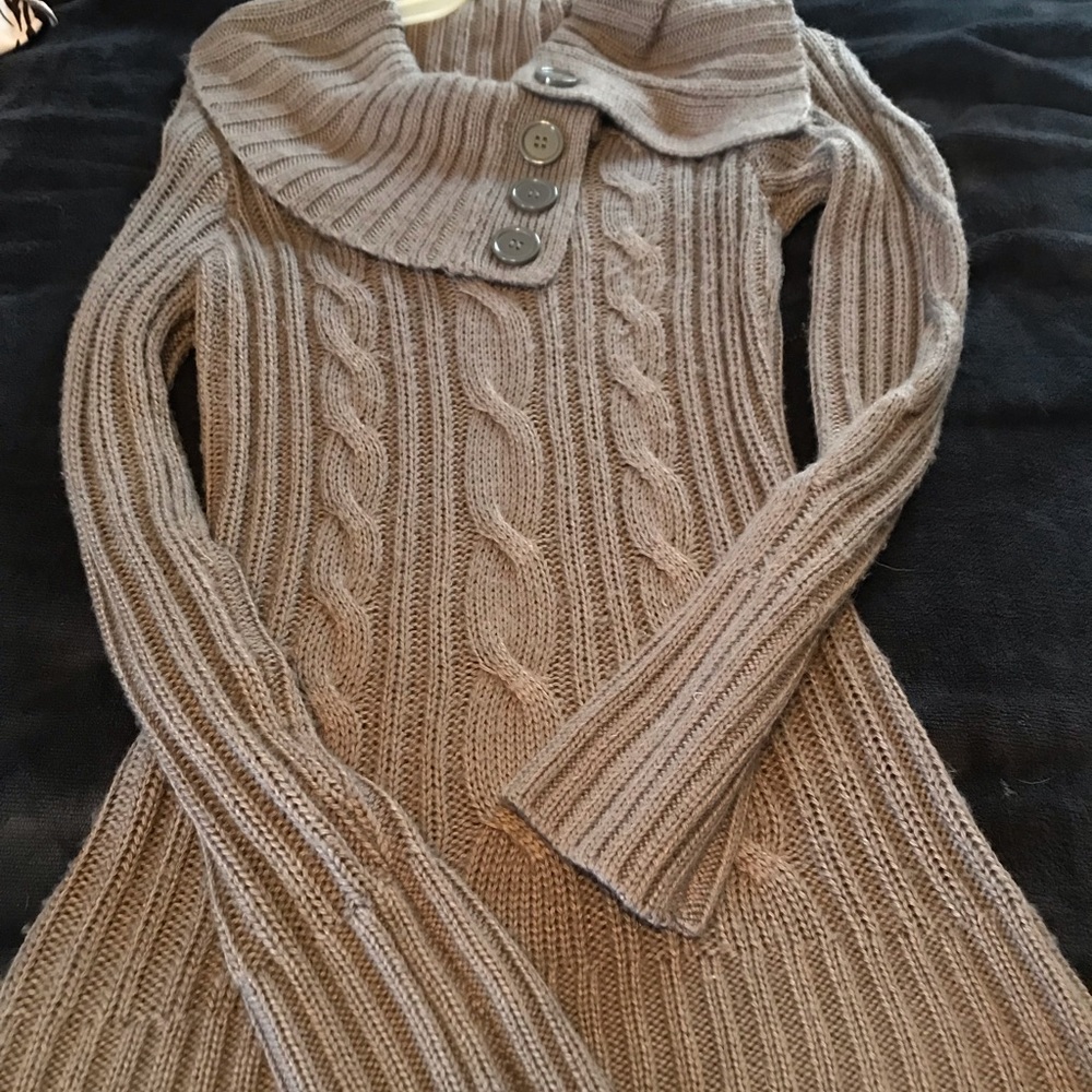 Junior Red Camel sweater